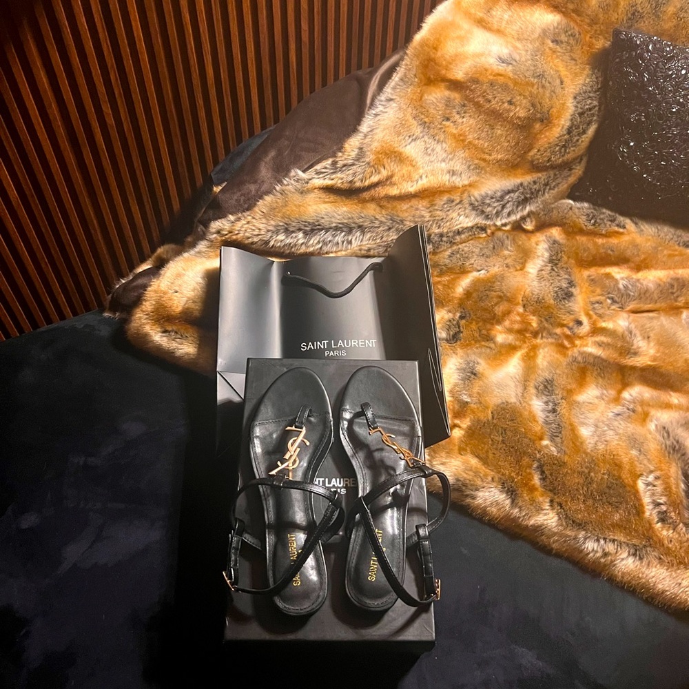 YSL SANDALS
